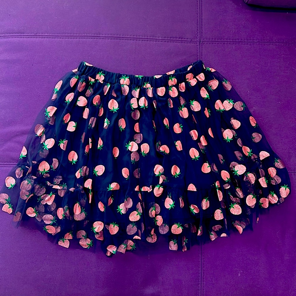 NWOT Unique Vintage Smak Parlour Strawberry Tulle Skirt L